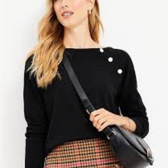 NWT LOFT Button Accent Long Sleeve Top - Picture 1 of 10